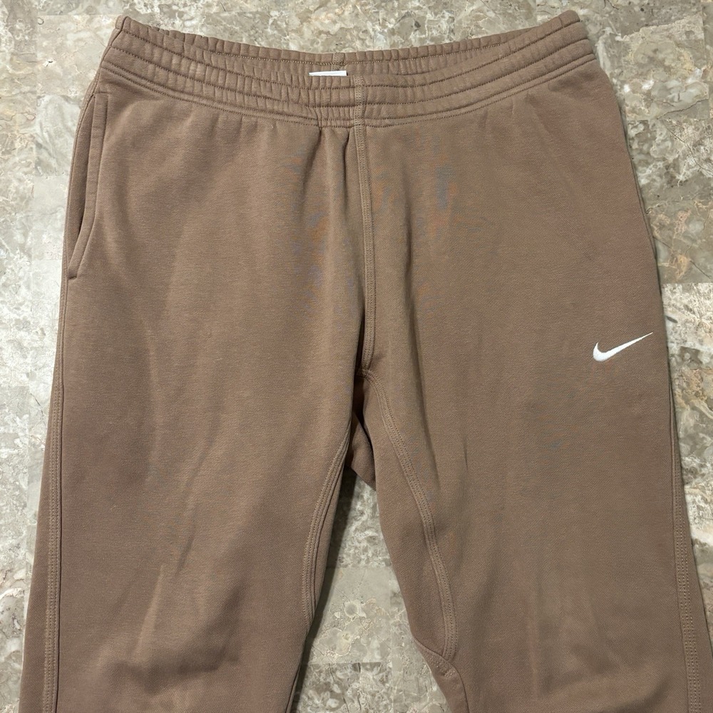 Nike Sweatpants Mens Large Brown Club Fleece Joggers 28" Gym Essentials 825431